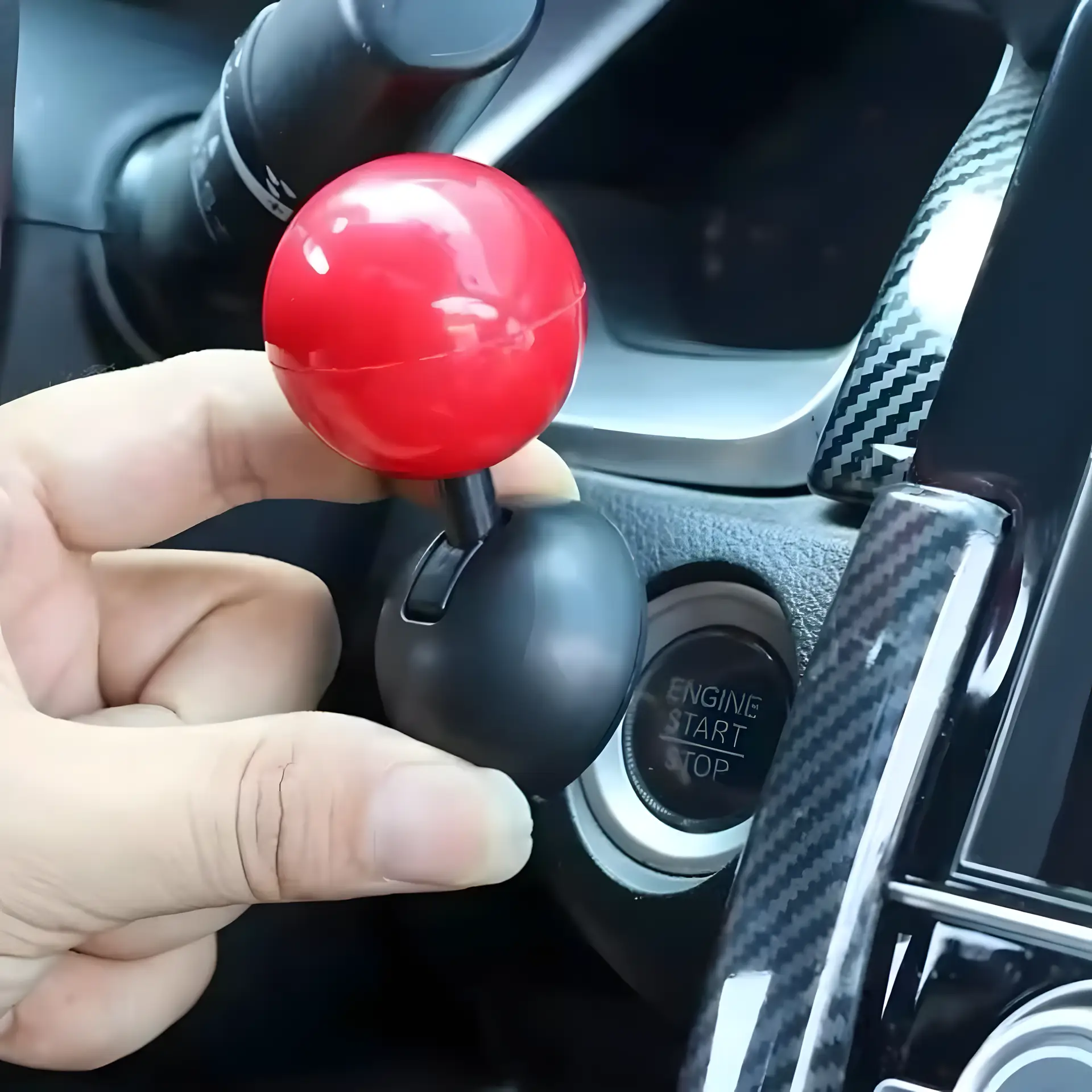 🚗 مش هتندم إنك جبته.. هتفتخر بيه قدام أصدقائك! المفتاح ده هيخلي عربيتك تبان مميزة حتى لو كانت موديل قديم! اطلب دلوقتي ووفر 20% مع خصومات خاصة على الإكسسوارات الرياضية! ✓ توصيل لباب البيت في 48 ساعة ✓ دفع عند الاستلام ✓ ضمان الجودة.