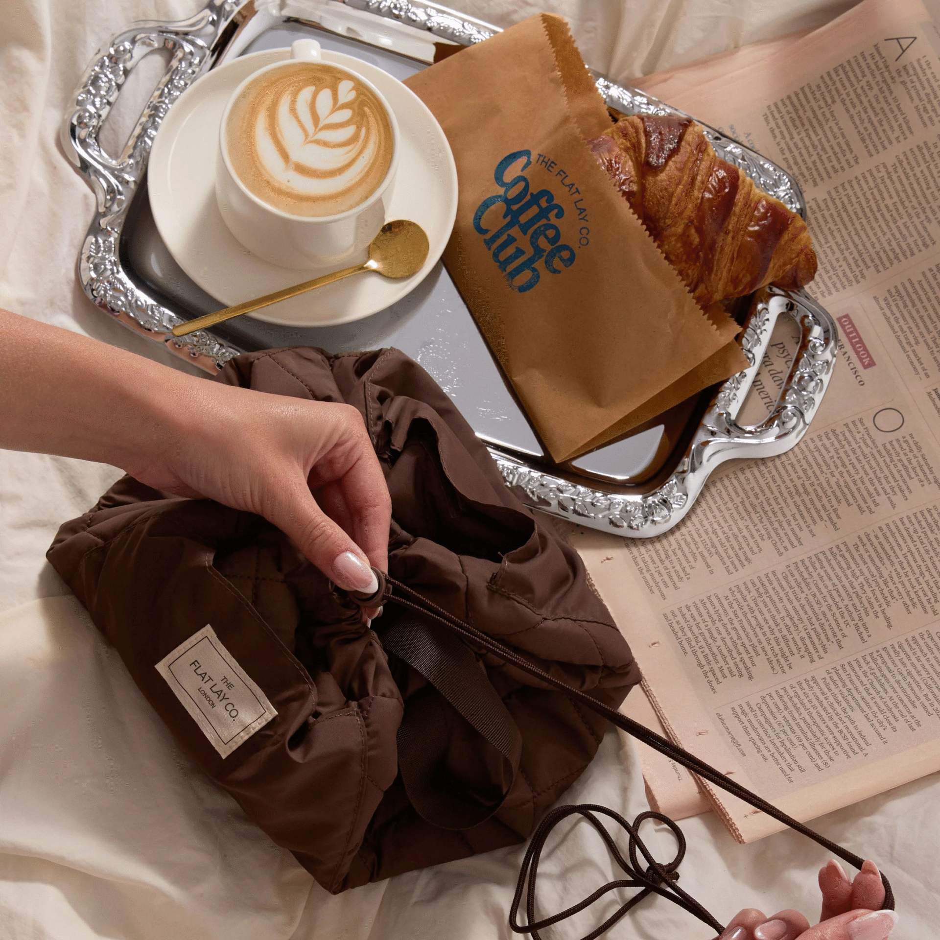 شنطة المكياج المحمولة – مفرش مكياج ذكي وسهل الاستخدام - الصورة 5