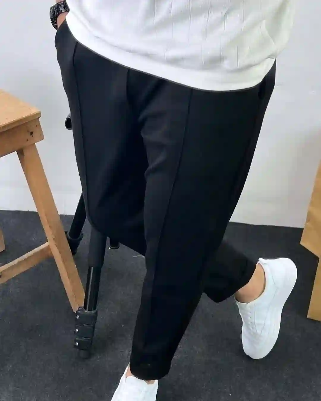 بنطلون-سوفت-كلاسيك-أسود-وقوف بنطلون سوفت كلاسيك أسود وقوف