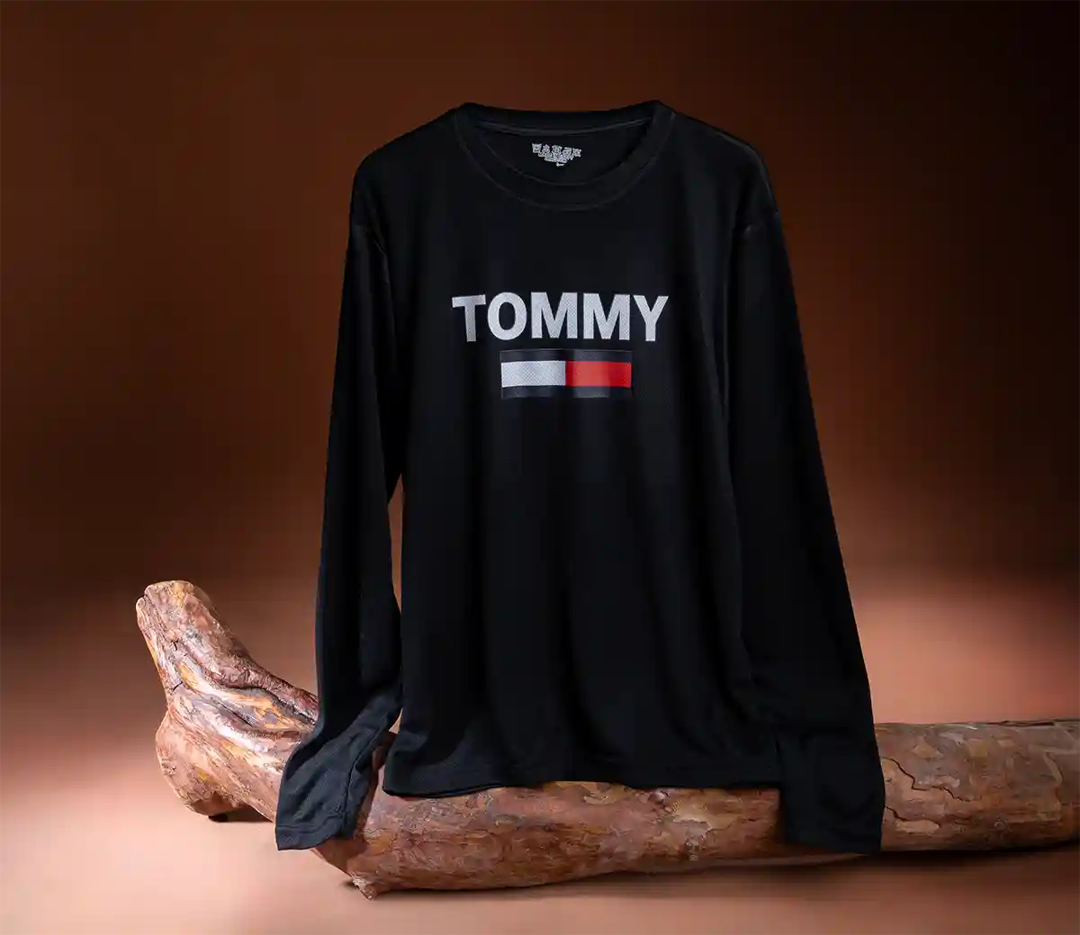 تيشيرت-تومي-أسود تيشيرت Tommy كم طويل أسود
