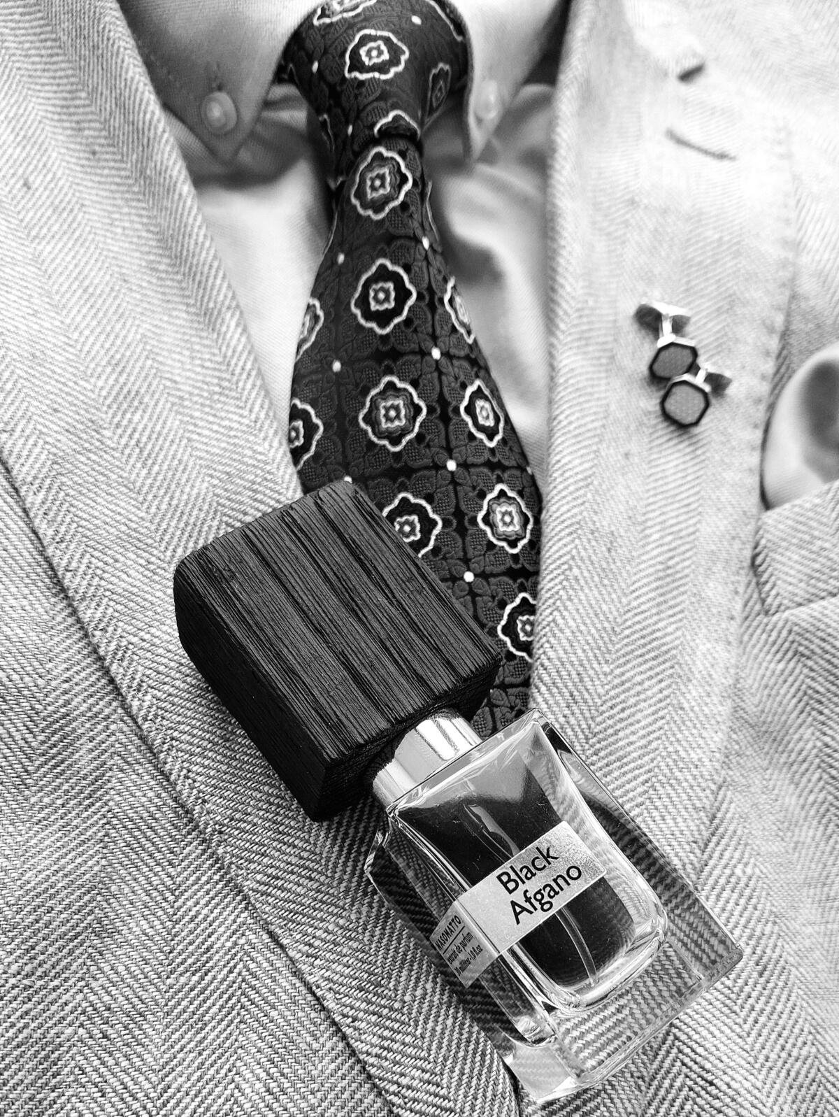 فخامة عطر بلاك افغانو ناسوماتو الكلاسيكية