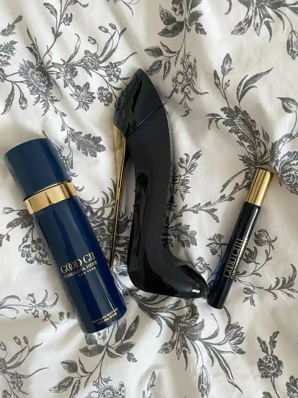 فخامة مجموعة الإصدار النسائي الرائع