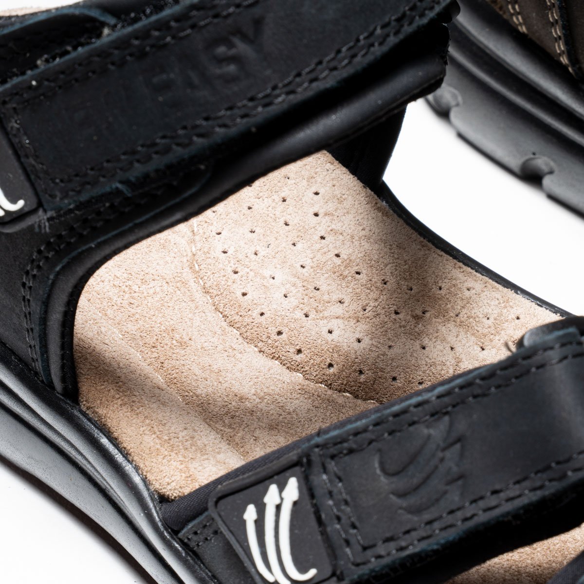 فرش طبي مريح صندل رجالي جلد طبيعي كود 141