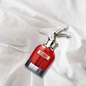 scandal le parfum bed