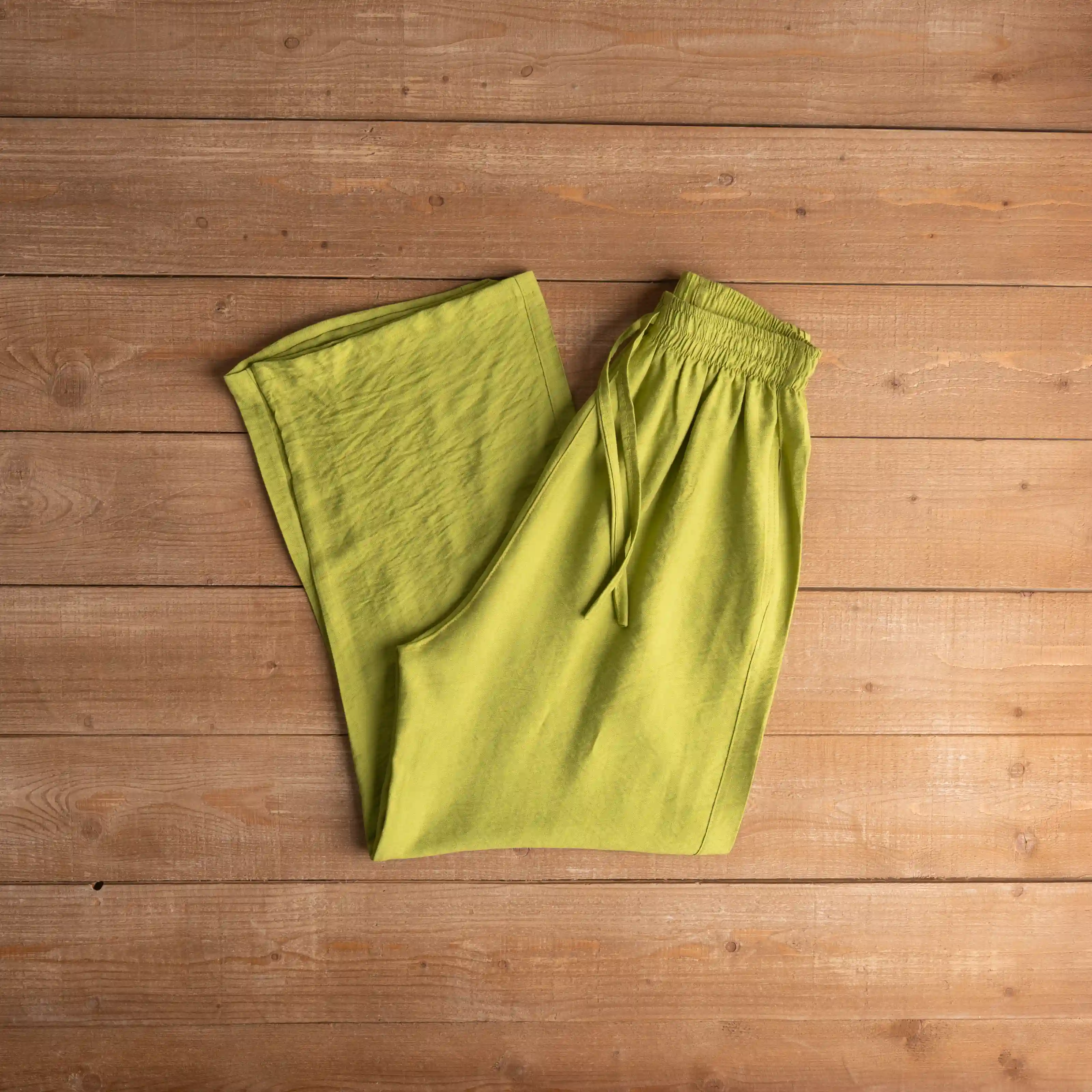 تصميم يجمع بين البساطة والشياكة للرجال