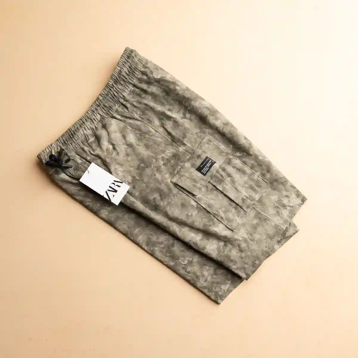 شورت زارا باجي بخامة سوفت مستوردة لون زيتي