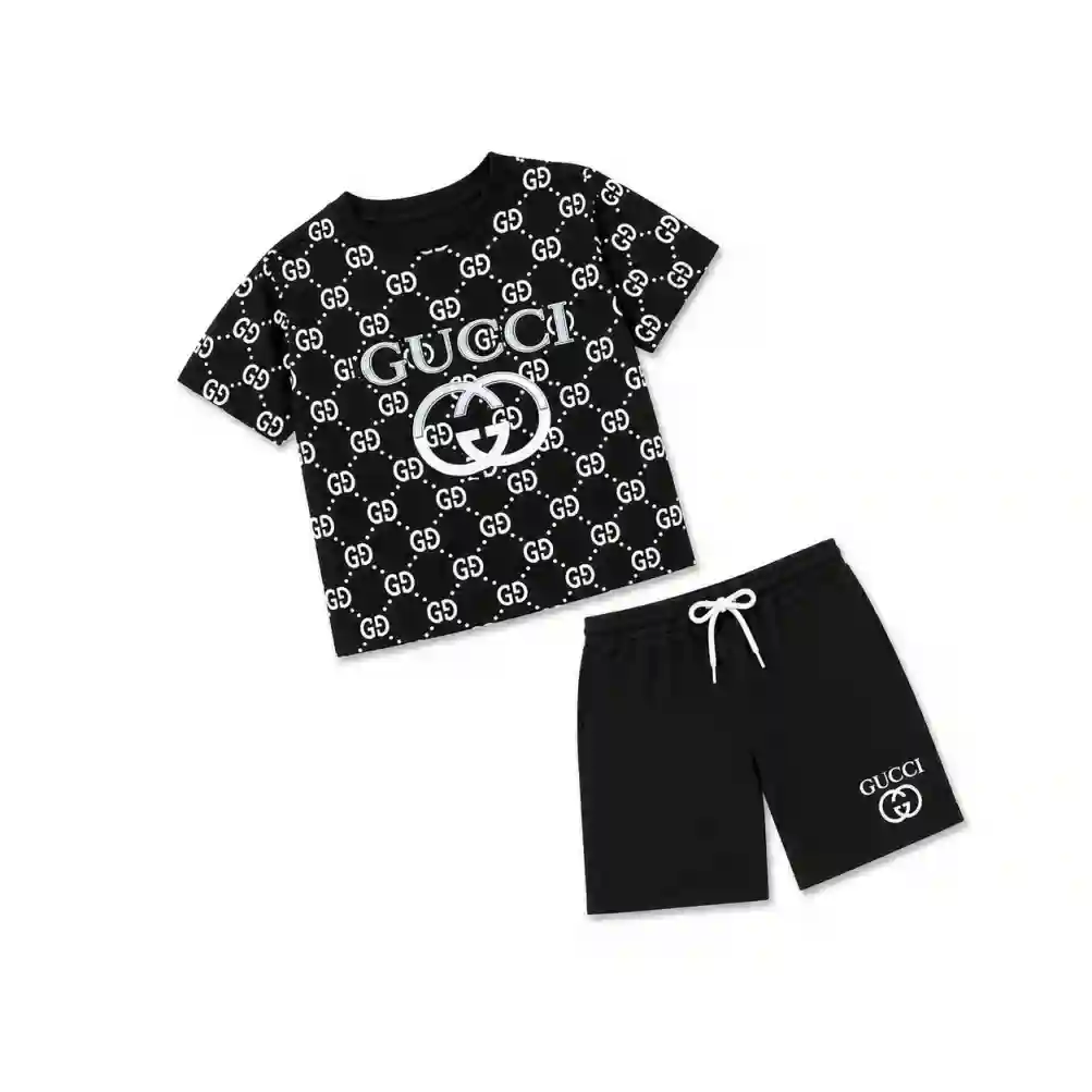 طقم GUCCI أطفال وشباب أسود طقم GUCCI أطفال وشباب تيشيرت وشورت أسود